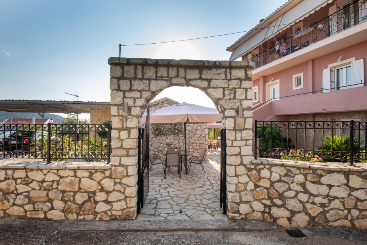 Sofias Cottage Razata Argostoli Екстериор снимка
